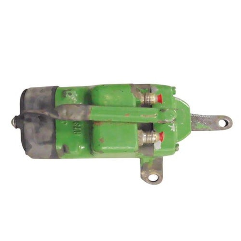 Used Break Away Coupler fits John Deere 1640 2040 2140 2150 2155 2250 2350 2355 2550 2555 2750 2755 2950 2955 3055 3150 3255 R73117