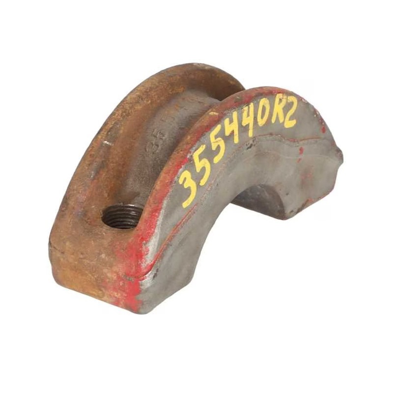 Used Rear Cast Wheel Clamp fits International 300 350 400 450 460 504 560 656 2504 2544 2656 2504 355440R2