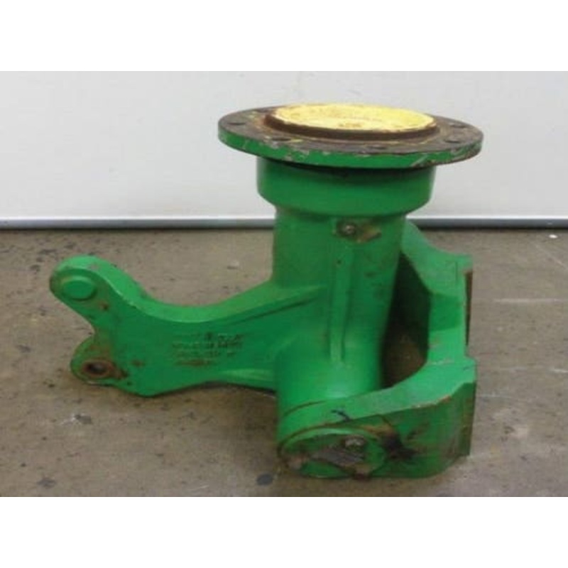 Used Rear Axle Spindle Assembly RH fits John Deere 9660 STS 9670 STS 9750 STS 9760 STS 9770 STS 9860 STS 9870 STS S550 S650 S660 S670 AH168054