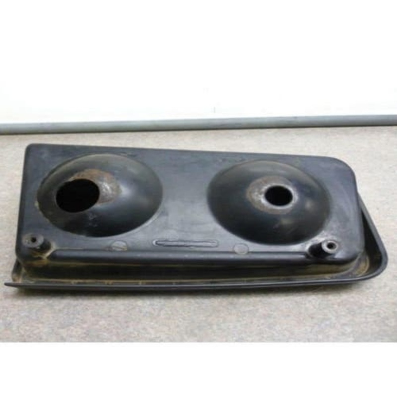 Used Front Fender Light Panel - Right Hand fits John Deere 2355 2555 4030 4040 4050 4230 4240 4250 4430 4440 4450 4455 4630 4640 4650 4840 4850 R81696