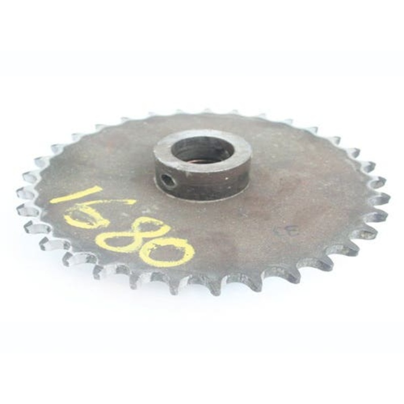 Used Grain Tank Unloader Drive Sprocket fits Case IH 1620 1640 1660 1670 1680 1321167C92