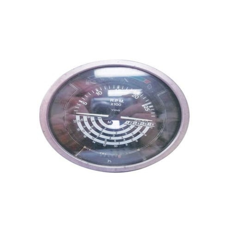Used Instrument Gauge Cluster fits John Deere 1140 1640 2040 2140 2150 2155 2240 2350 2355 2440 2550 2555 2640 2750 2755 2940 2950 3040 3140 AL31829