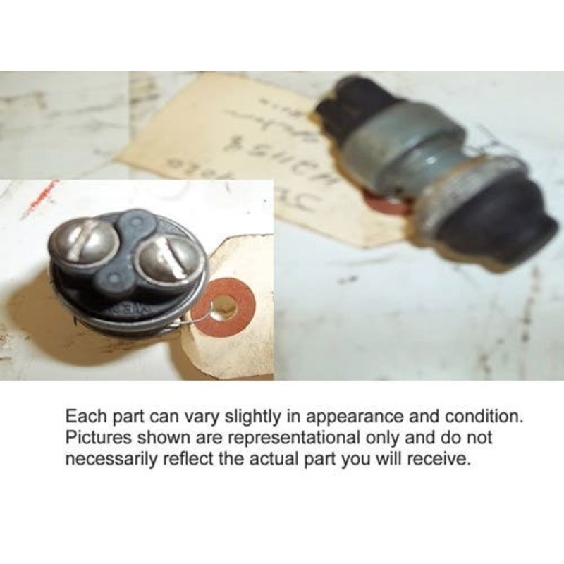 Used Push Button Starter/Horn Switch fits John Deere 2510 2520 3010 3020 4000 4010 4020 4030 4040 4050 4230 4240 4250 4320 4430 4440 4630 4640 AR21823