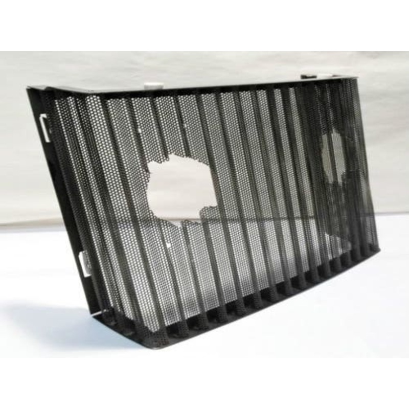 Used Lower Grill Screen fits Ford 2310 2610 2810 2910 3610 3910 4610 5610 6610 7610 81877100 83986501 E1NN8200AA