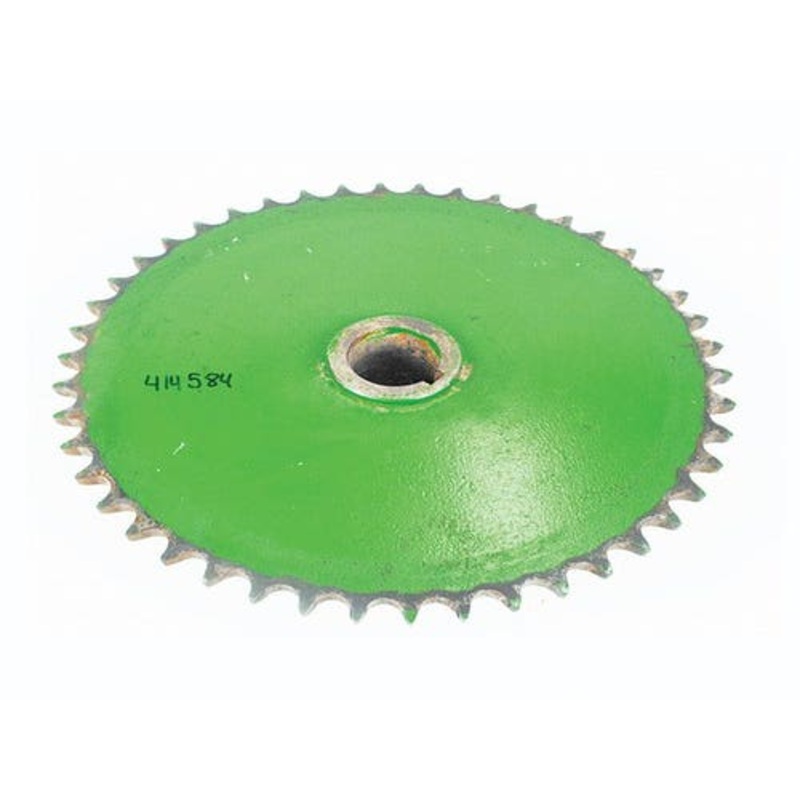 Used Sprocket Gear - Lower Verticle Auger fits John Deere CTS 9400 9410 9450 9500 9501 9510 9550 9560 9570 9600 9610 9640 9650 9660 9770 STS AH125080
