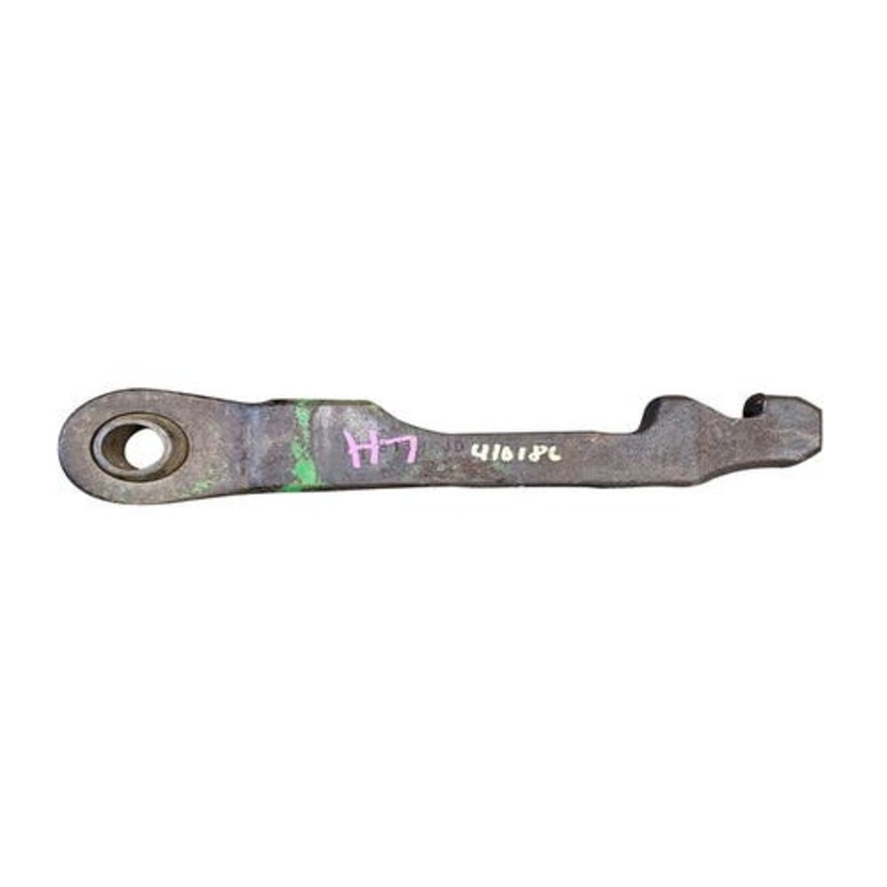 Used Draft Link End - Left Hand fits John Deere 7200 7210 7220 7320 7330 7400 7405 7410 7420 7500 7505 7510 7520 7600 7610 7700 7710 7800 7810 RE43608