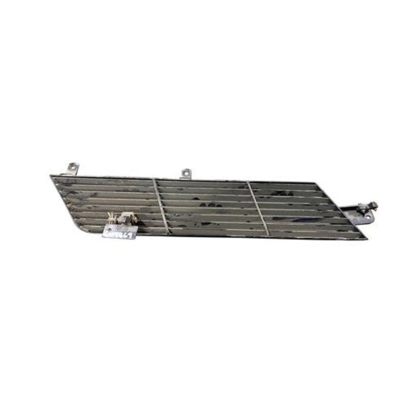 Used Grille Guard Right Hand fits John Deere 9100 9120 9200 9220 9300 9300T 9320 9320T 9400 9400T 9420 9420T 9520 9520T 9620 9620T 9300 RE69964