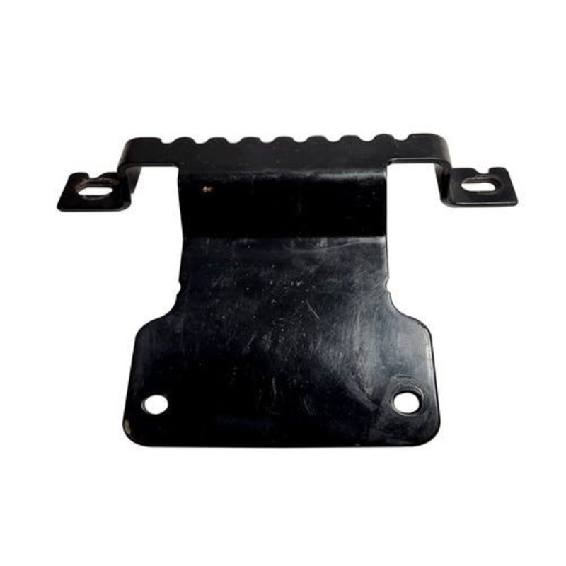 Used Lift Arm Bracket fits Bobcat S510 S530 S550 S570 S590 S595 S630 S650 S740 S750 S770 S850 T550 T590 T595 T630 T650 T740 T750 T770 T870 7233245