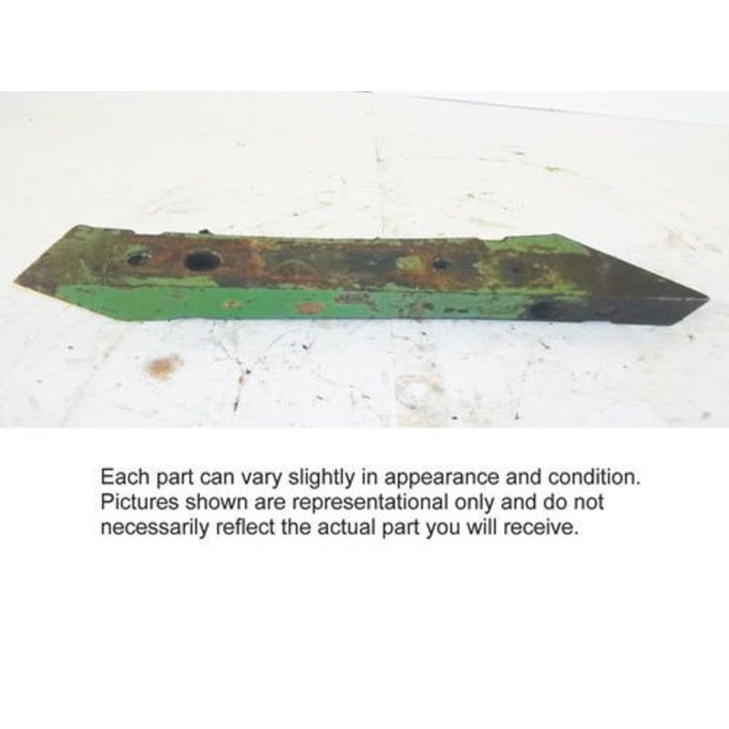 Used Sway Block - Right Hand fits John Deere 4010 AR31560 R26815 R32323