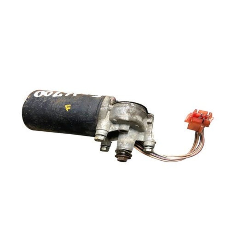 Used Windshield Wiper Motor fits Ford 6700 D5NN17504A