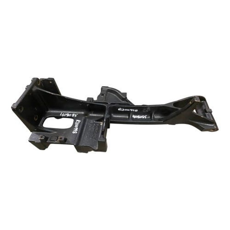 Used Auxiliary Drive Support W/O Air Brake fits John Deere 8235R 8260R 8285R 8310R 8310RT 8335R 8335RT 8360R 8360RT R300998 R300999