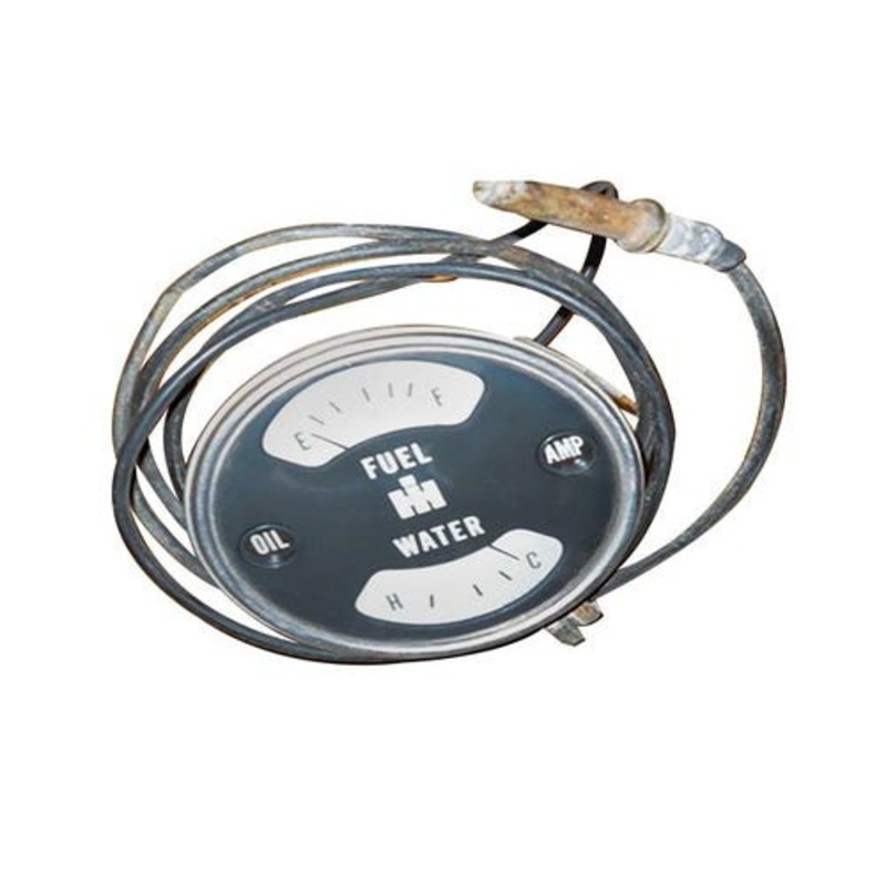 Used Instrument Gauge Cluster fits International Hydro 70 Hydro 86 544 656 666 686 706 756 806 826 856 1026 1206 1256 1456 4166 4186 1546480C1