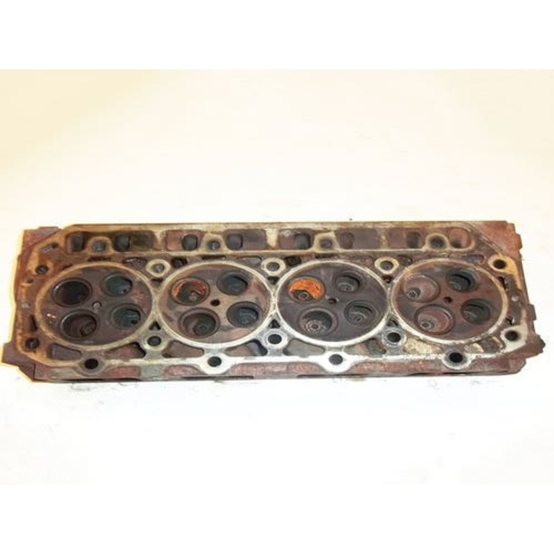 Used Cylinder Head fits Gehl V270 5640E 6640E fits Mustang 2076 2086 2700V 129908-11700 197670