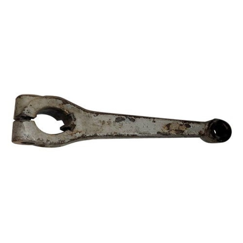Used Steering Arm fits Massey Ferguson 193994M2