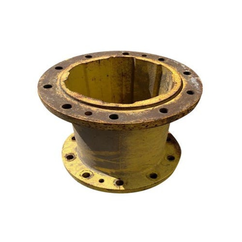 Used Wheel Spacer Hub Sold Individually fits John Deere 4055 4255 4455 4555 4560 4755 4760 4955 4960 7210 7410 7520 7810 8100 8200 8300 8400 R193200