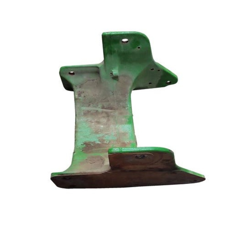 Used Main Frame Crossbar fits John Deere L170068