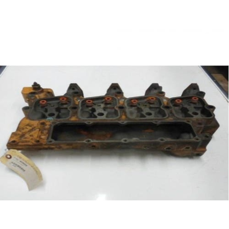 Used Cylinder Head fits Case IH 5120 5220 J933494 J938660 87429905 87429906 87429907 fits New Holland fits Case 590 550 860 fits White