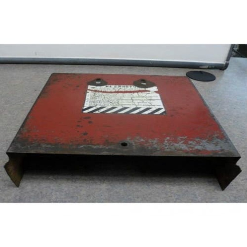 Used Battery Cover fits International Hydro 70 Hydro 86 666 686 538585R1 538585R2 388219R1