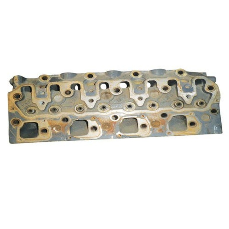 Used Cylinder Head fits New Holland L565 LX565 LS160 P812 P813 SBA111017501 P814