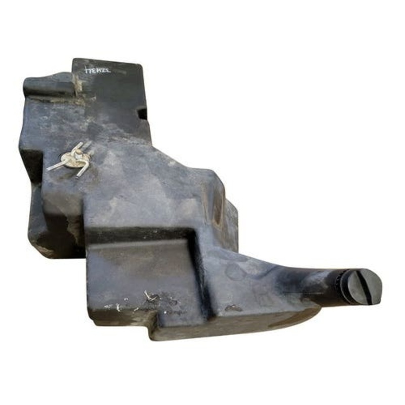 Used Fuel Tank fits Case IH 315062A2