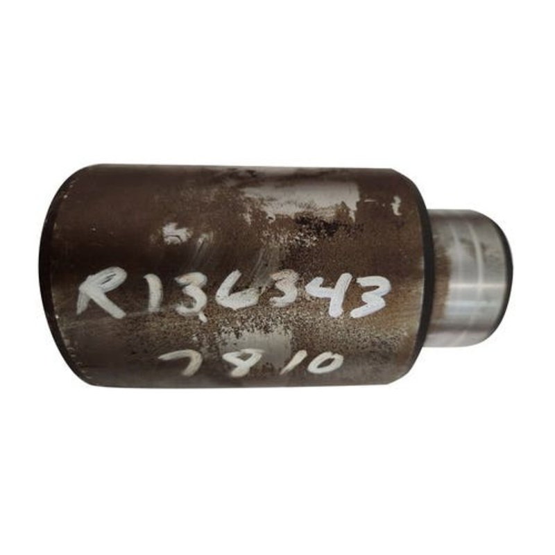 Used Splined Coupling fits John Deere R136343