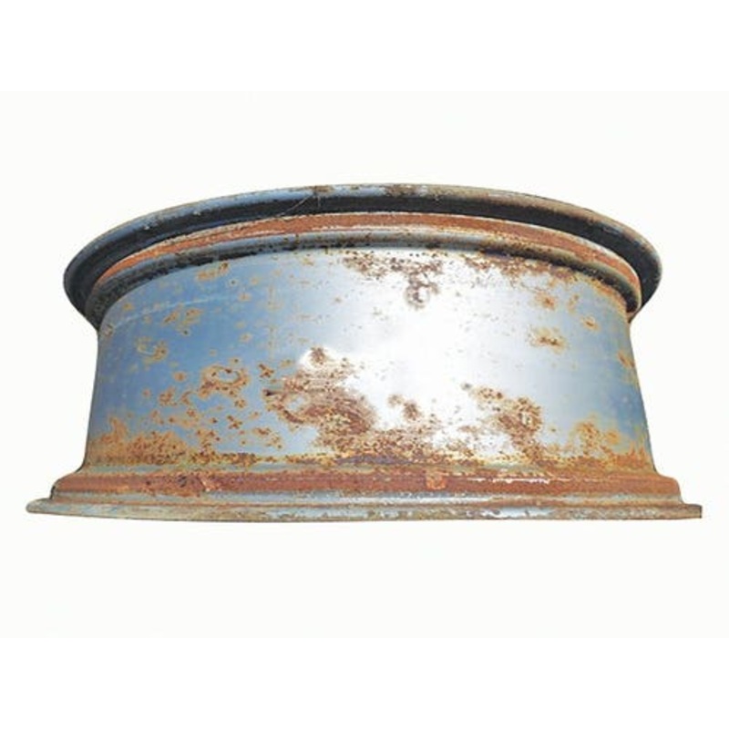 Used 13" x 28" 4 Rail Rear Rim fits Ford 2610 3610 4110 3000 3600 fits Allis Chalmers D17 WD 237573 70237573
