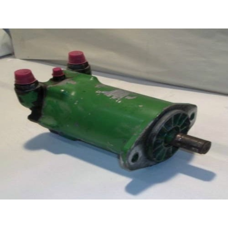 Used Hydraulic Motor fits John Deere 1380 1424 1525 1600 AE48948 AE35659
