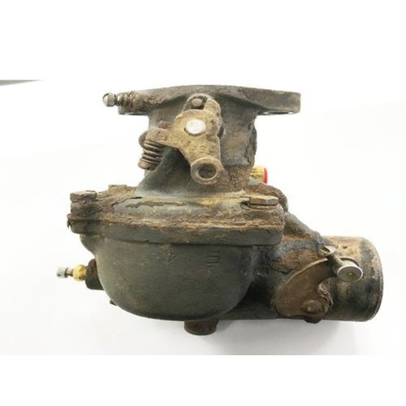 Used Carburetor fits International 460 560 606 367259R92 380956R93 381983R91 381984R95 389511R92 367258R92