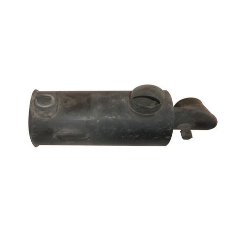 Used Air Cleaner Housing fits John Deere M822659
