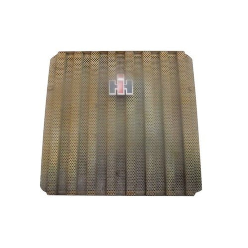 Used Grille fits International 404 504 606 2404 2504 2606 2404 2504 377529R11