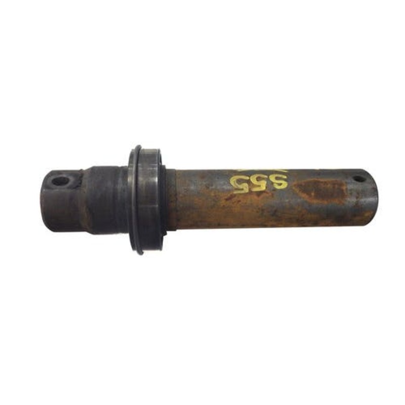 Used PTO Hub fits Oliver EA633