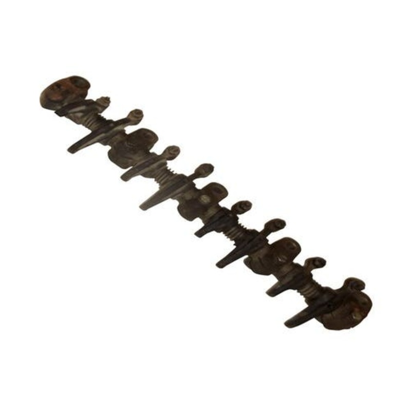 Used Rocker Arm Assembly fits International Hydro 84 584 644 684 744 784 844 3055070R11 fits Case IH 585 595 685 695 885 895 995 3230 4210 4230 4240
