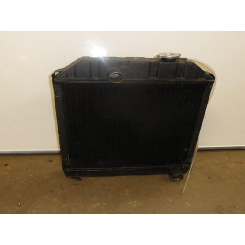 Reconditioned Radiator fits Ford 334 2000 2100 2300 2600 2810 2910 3000 4000 230A 231 233 234 333 334 335 340 340A C7NN8005H ESL15361 fits Farmtrac