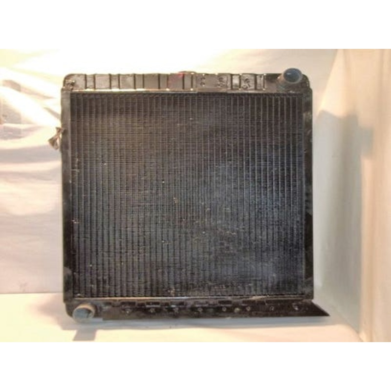 Reconditioned Radiator fits International 815 915 1440 55650C3