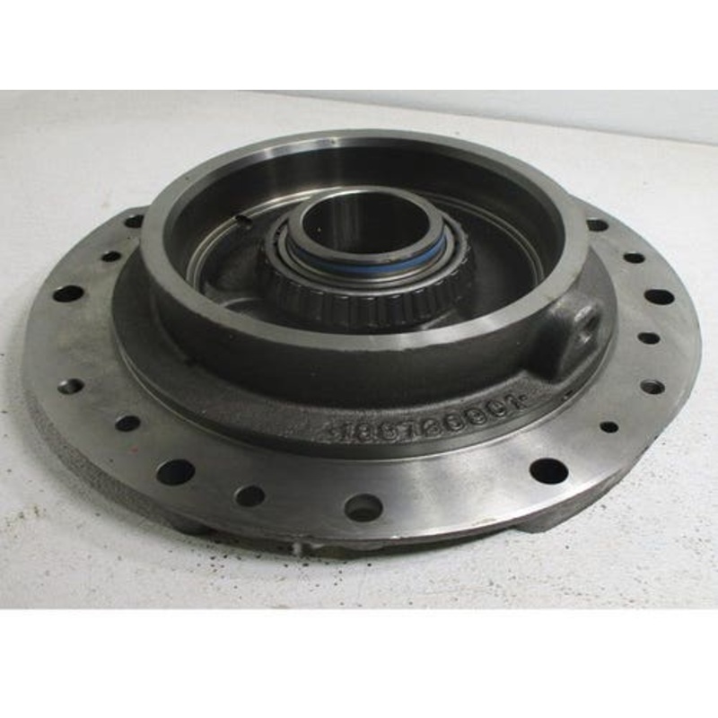 Used Differential Bearing Retainer - Right Hand fits Case IH MX200 MX210 MX220 MX230 7130 7140 7150 7230 7240 7250 8930 8940 8950 fits New Holland