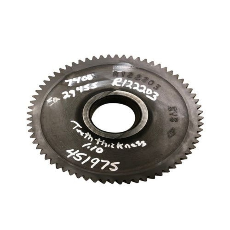 Used Differential Drive Shaft Gear fits John Deere 7200 7400 7210 7405 7410 R322744 R122203