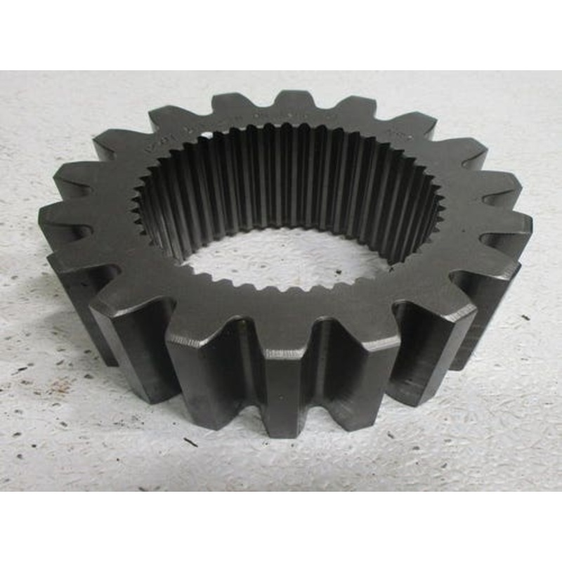 Used Rear Axle Gear fits International 5088 5288 5488 1259732C1 fits Case IH 7130 7140 7150 7230 7240 7250 8930 1259732C1 fits New Holland 1259732C1