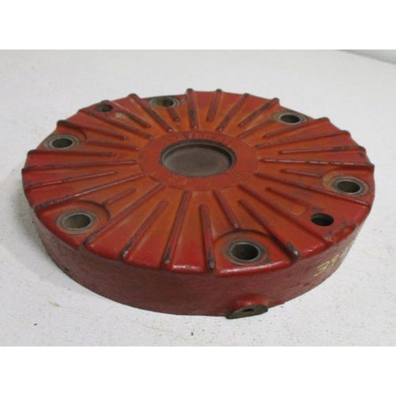 Used Brake Housing fits International 706 756 806 856 1206 1256 2706 2756 2806 2856 21206 21256 392780R11 392780R1