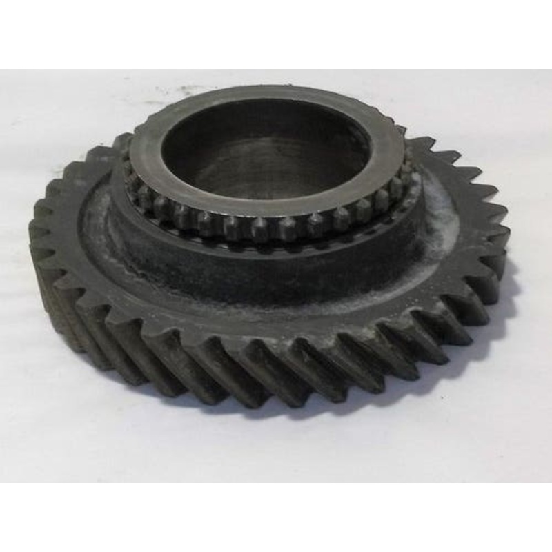 Used Pinion Shaft Gear B Range fits John Deere 4555 4560 4640 4650 4755 4760 8430 8630 R57769