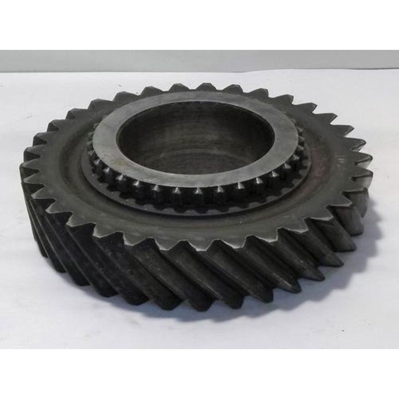 Used Pinion Shaft Gear C Range fits John Deere 4555 4560 4640 4650 4755 4760 8430 8630 R57768
