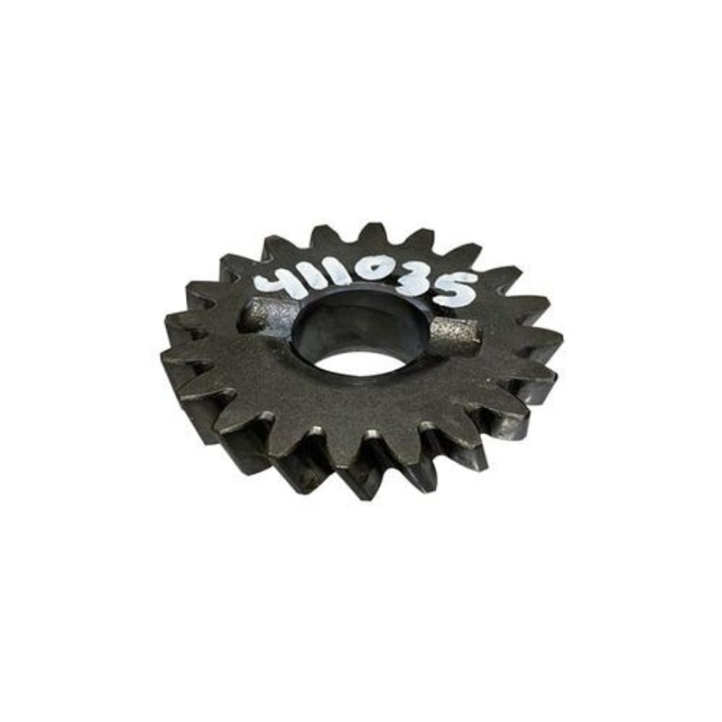 Used Pinion Shaft Gear fits John Deere 655 755 756 855 856 955 755 855 856 M800582