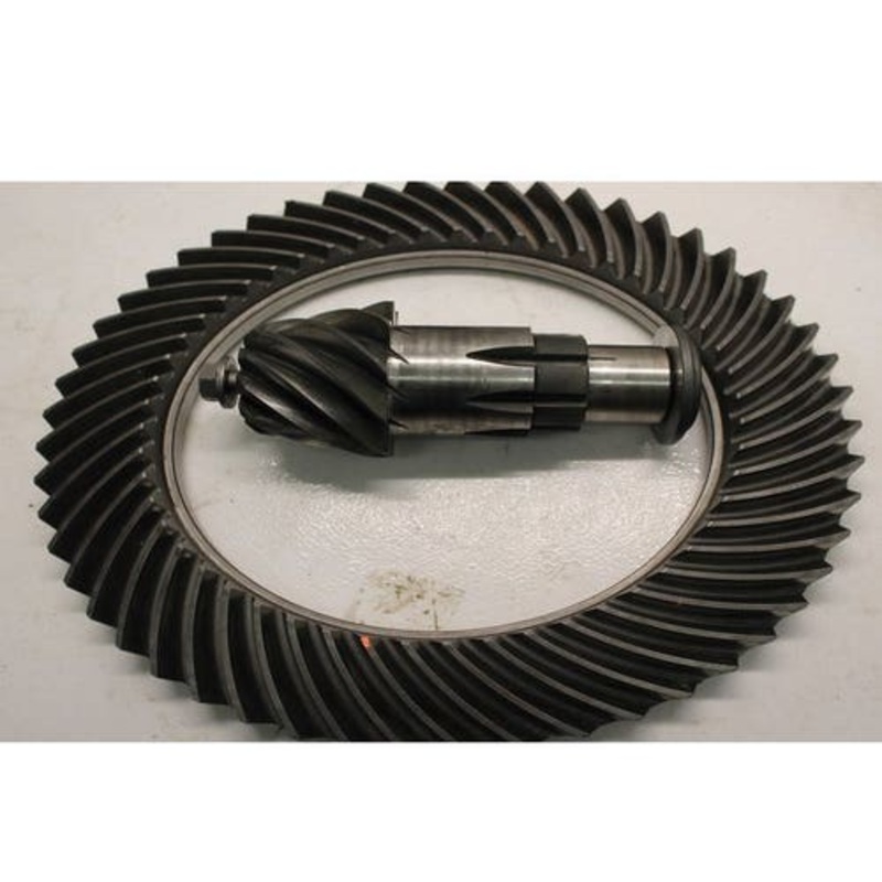 Used Ring Gear and Pinion Set fits John Deere 4050 4250 4450 AR93584 R71246 R71440